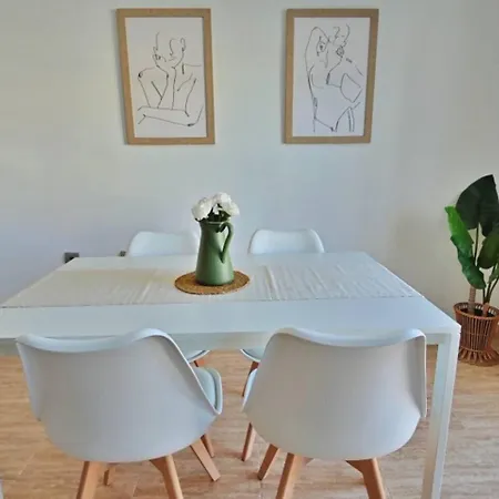 Paseo Larios Apartamento