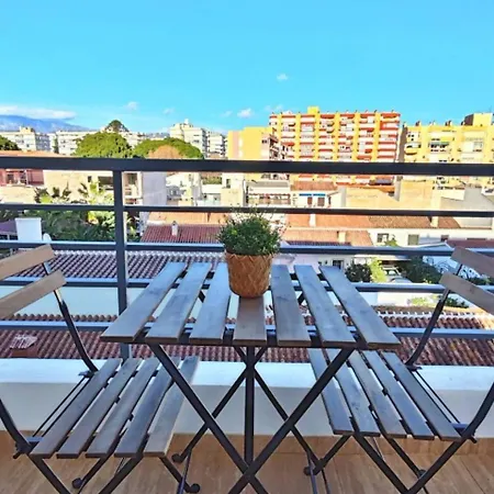 Paseo Larios Apartamento *